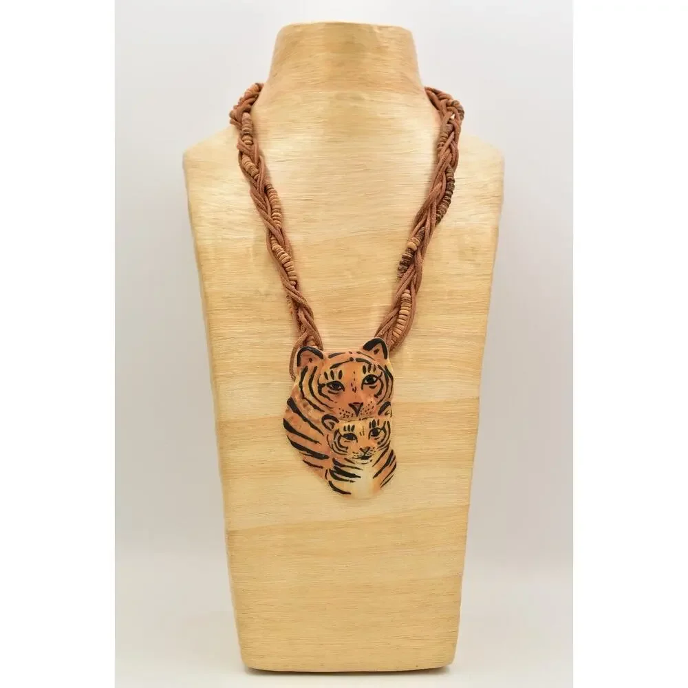 Carol Halmy Vintage Ceramic Beaded Necklace Hand Made Tiger Cub Signed Bin4A